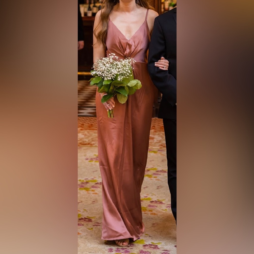 Revelry Satin style Giada, size 4, desert rose.